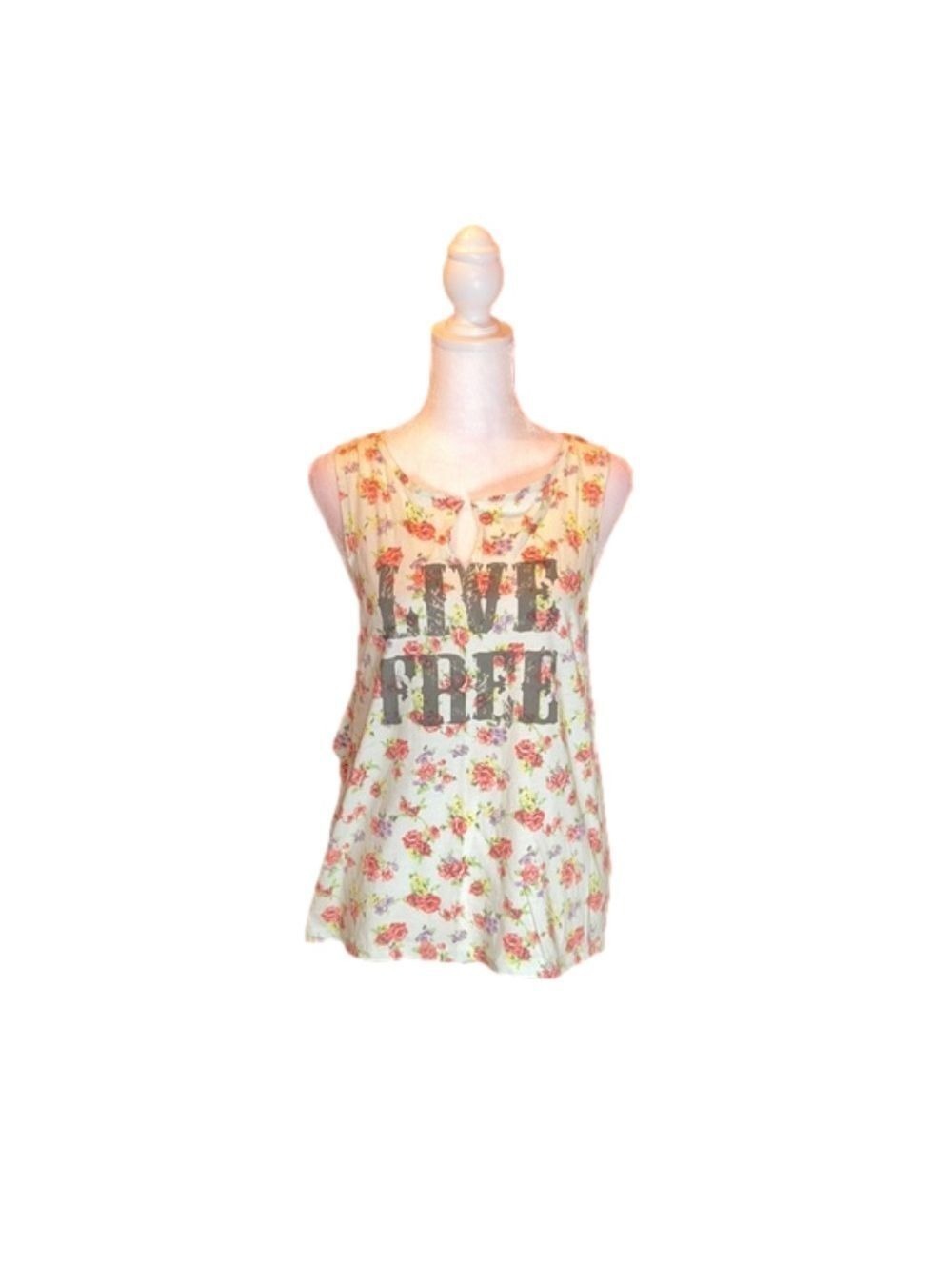 POLLY & ESTHER Adorable “LIVE FREE” Floral Tank Top Size M
